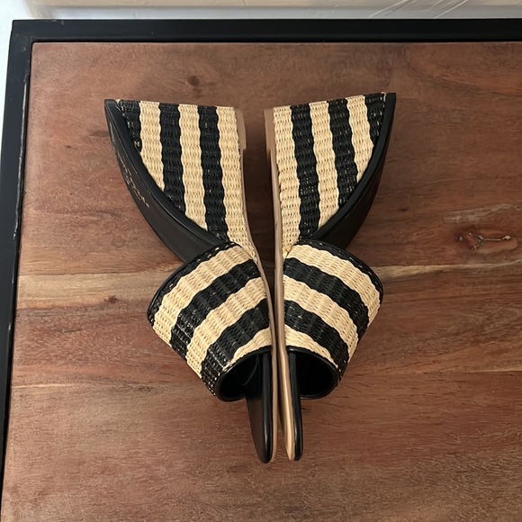 KATE SPADE Linda Wedges Tan And Black Raffia - Picture 8 of 12